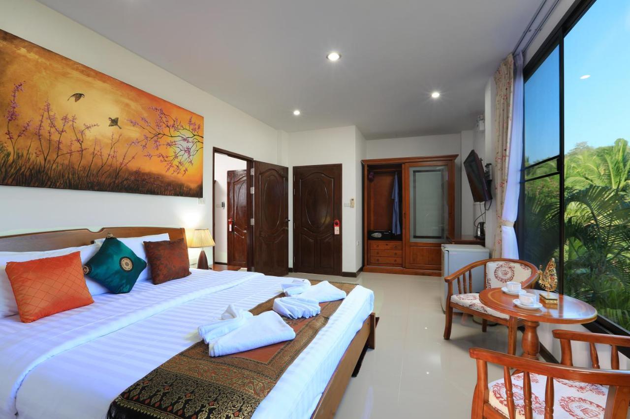 Palm Oasis Apartment Nai Harn Bagian luar foto